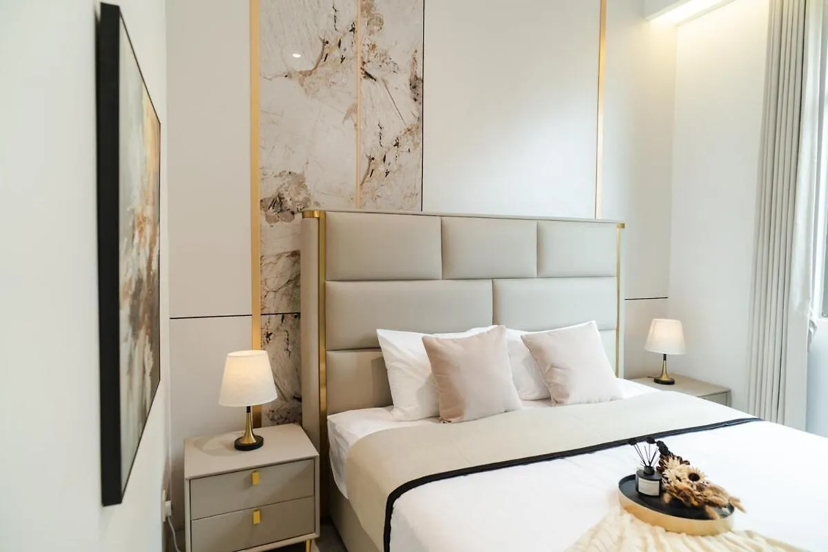 Georgetown Elegant Golden Jacuzzi Ktv 5Br 16Pax E Villa 0*, George Town Malaysia