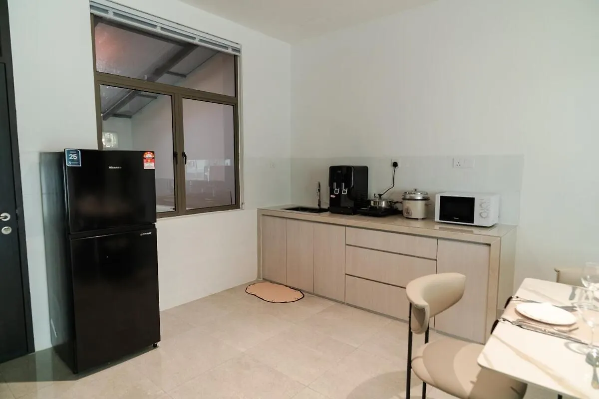 Georgetown Elegant Golden Jacuzzi Ktv 5Br 16Pax E Villa George Town
