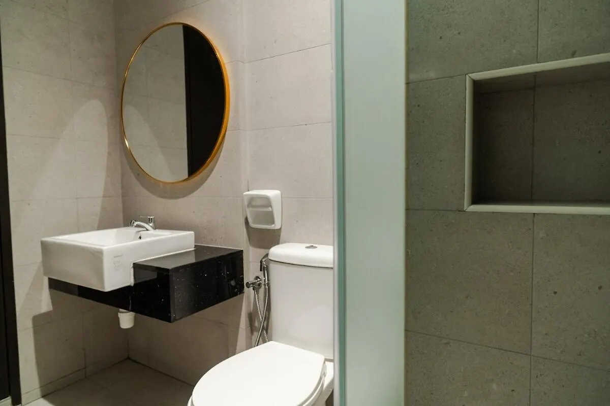 Georgetown Elegant Golden Jacuzzi Ktv 5Br 16Pax E Villa Semesterbostad