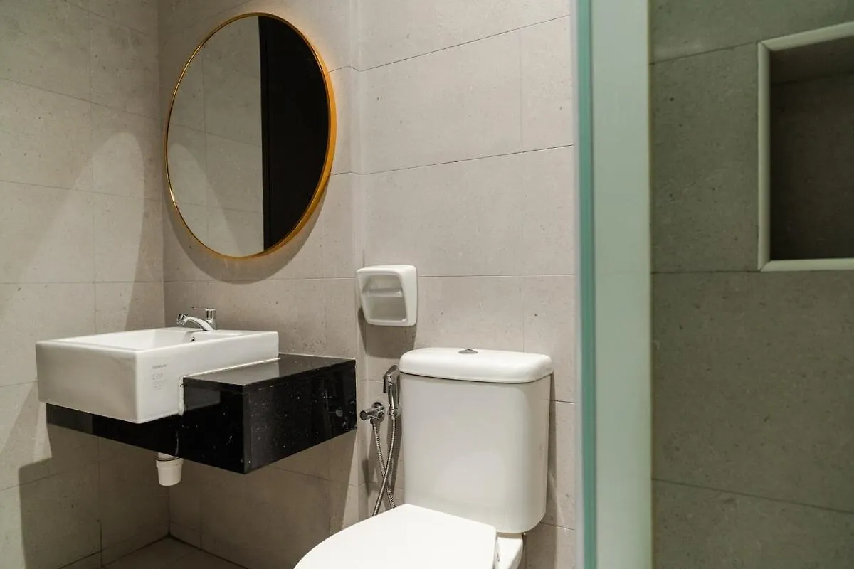 Georgetown Elegant Golden Jacuzzi Ktv 5Br 16Pax E Villa 0*, George Town