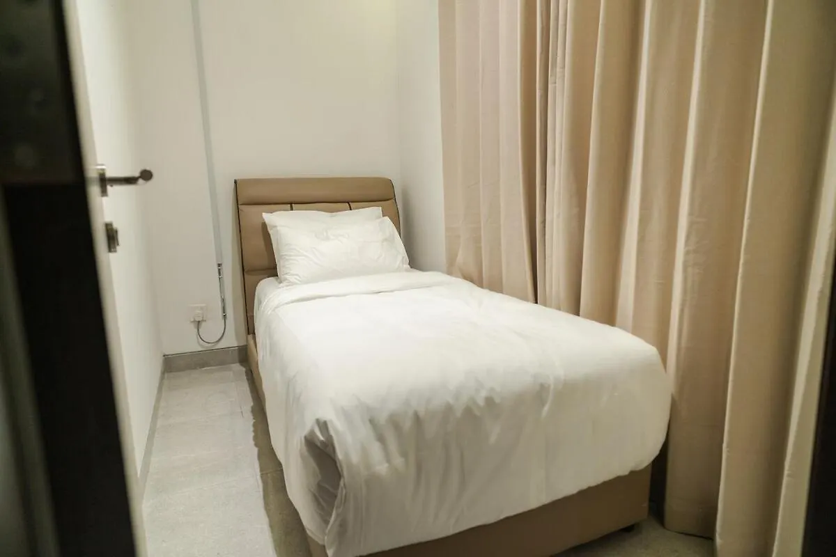Semesterbostad Georgetown Elegant Golden Jacuzzi Ktv 5Br 16Pax E Villa